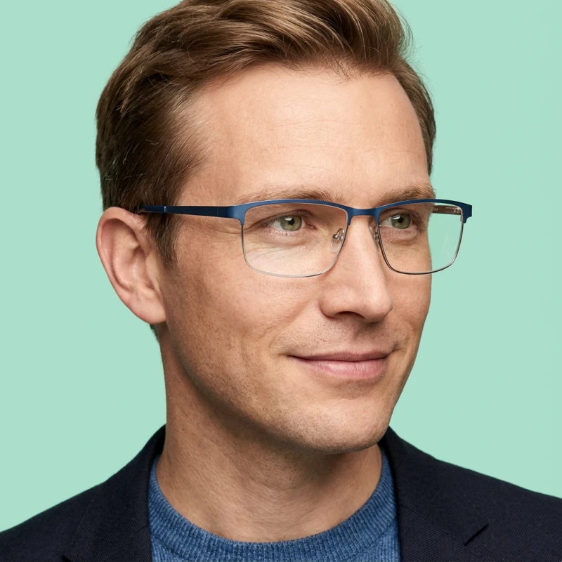 Tom Harris 910 - Lifestyle