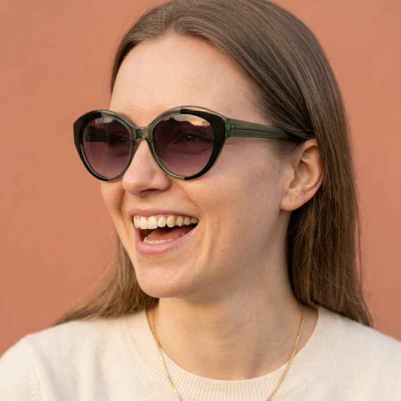 Aura Sunglasses OWIS345